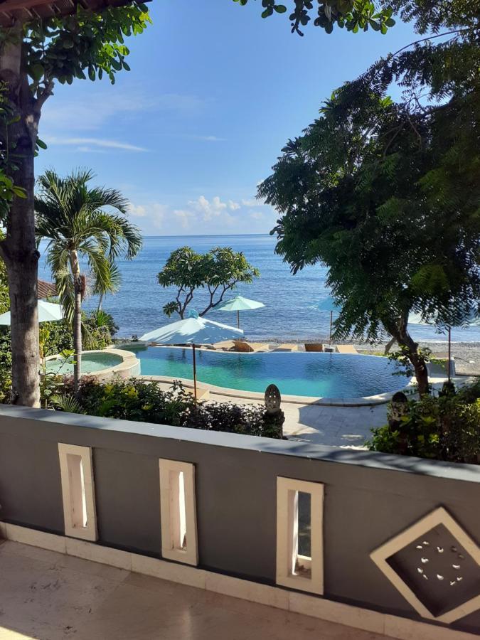 Double One Villas Amed Екстериор снимка